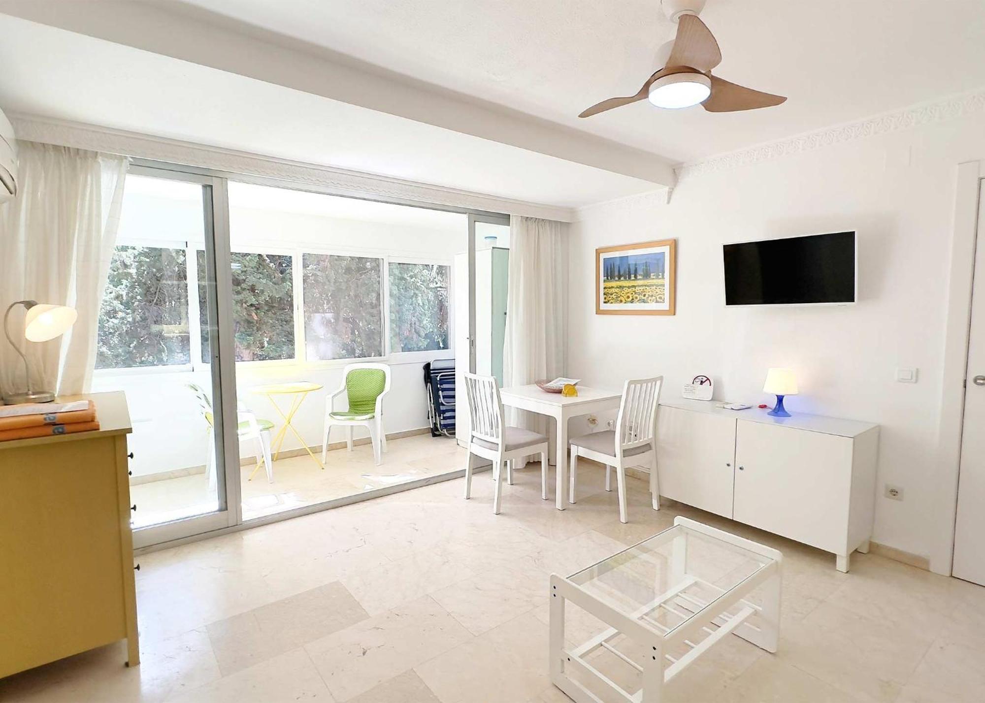 1 Bedroom Apartment Second Line Beach- Parque Marbella Building Zewnętrze zdjęcie