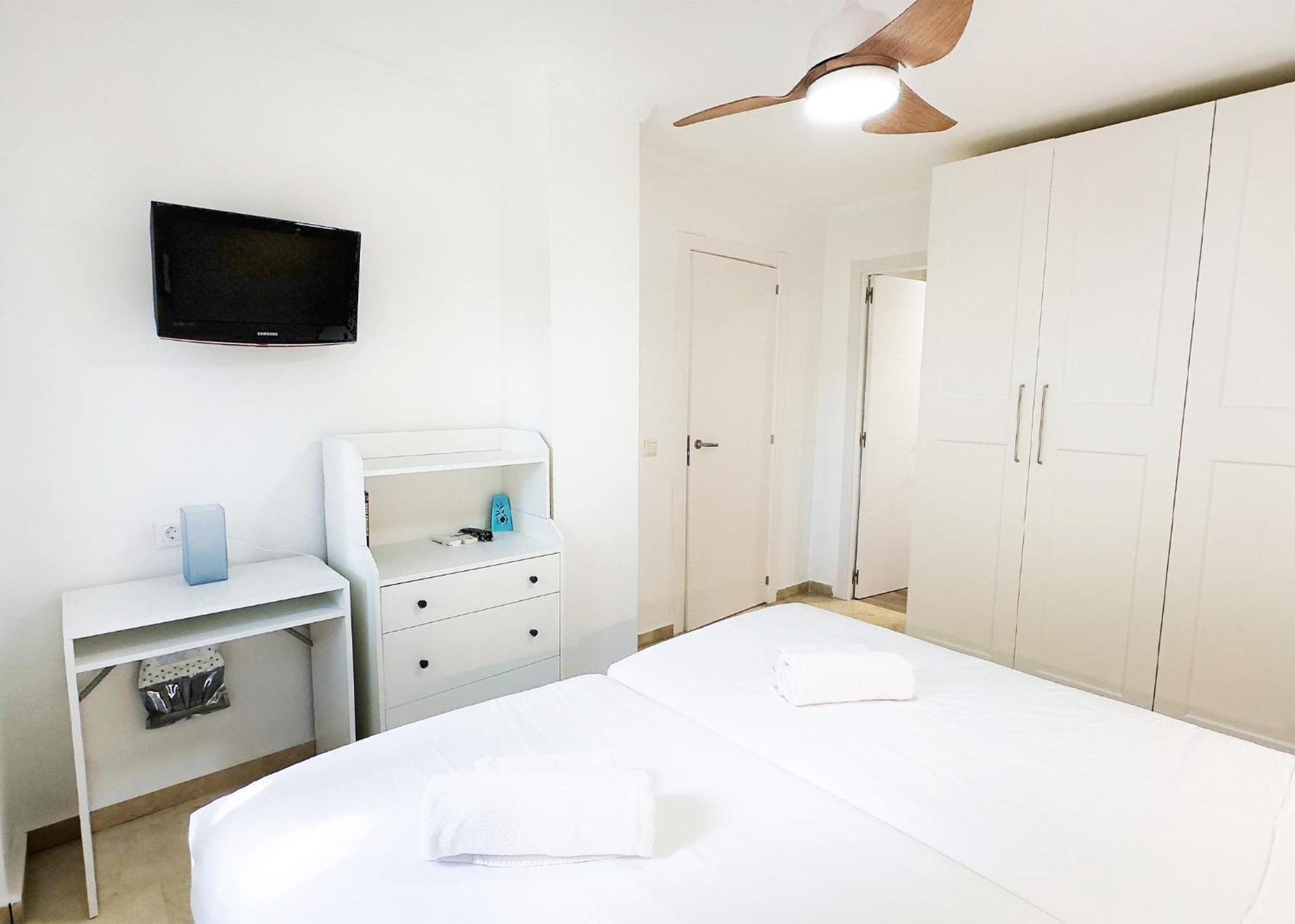 1 Bedroom Apartment Second Line Beach- Parque Marbella Building Zewnętrze zdjęcie